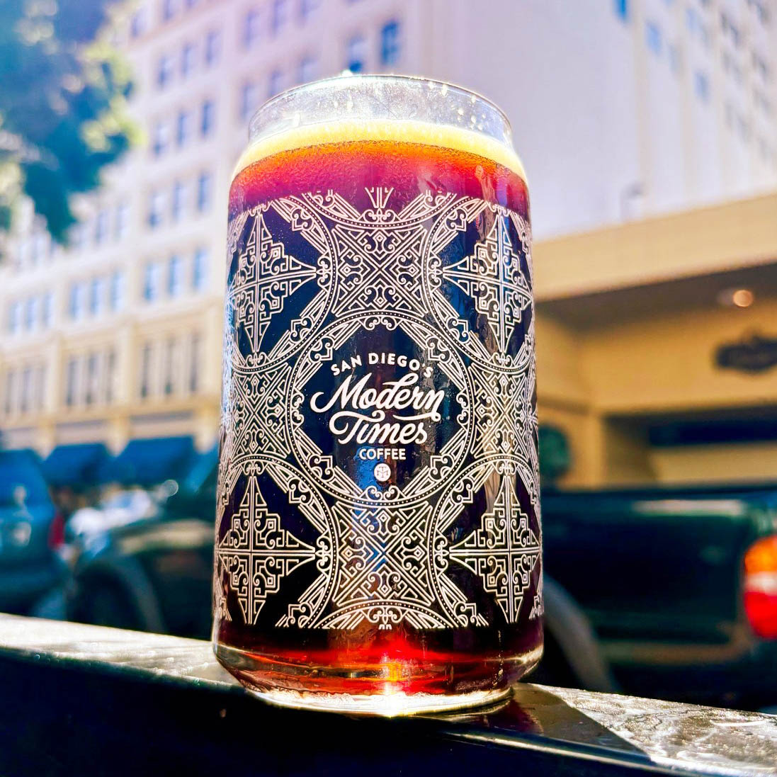 Cold brew glass design — alternate view (image 2)